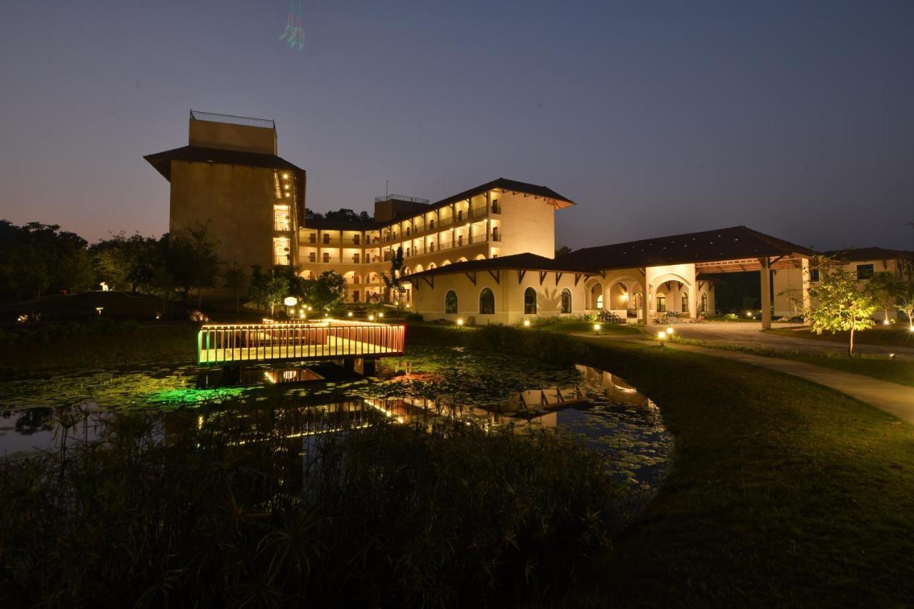 Bhanu The Fern Forest Resort & Spa, Jambughoda מראה חיצוני תמונה